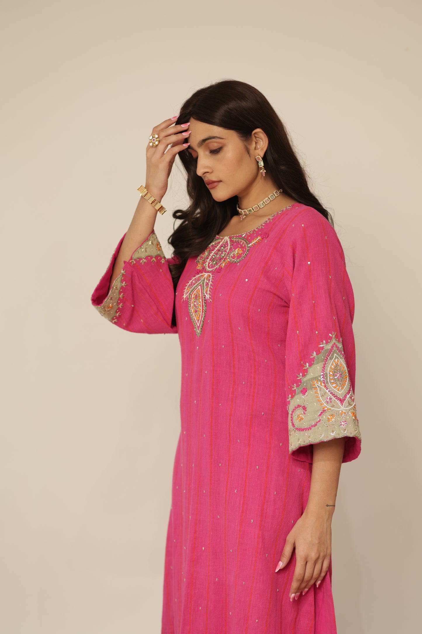 FUSCHIA KAIRI KURTASET