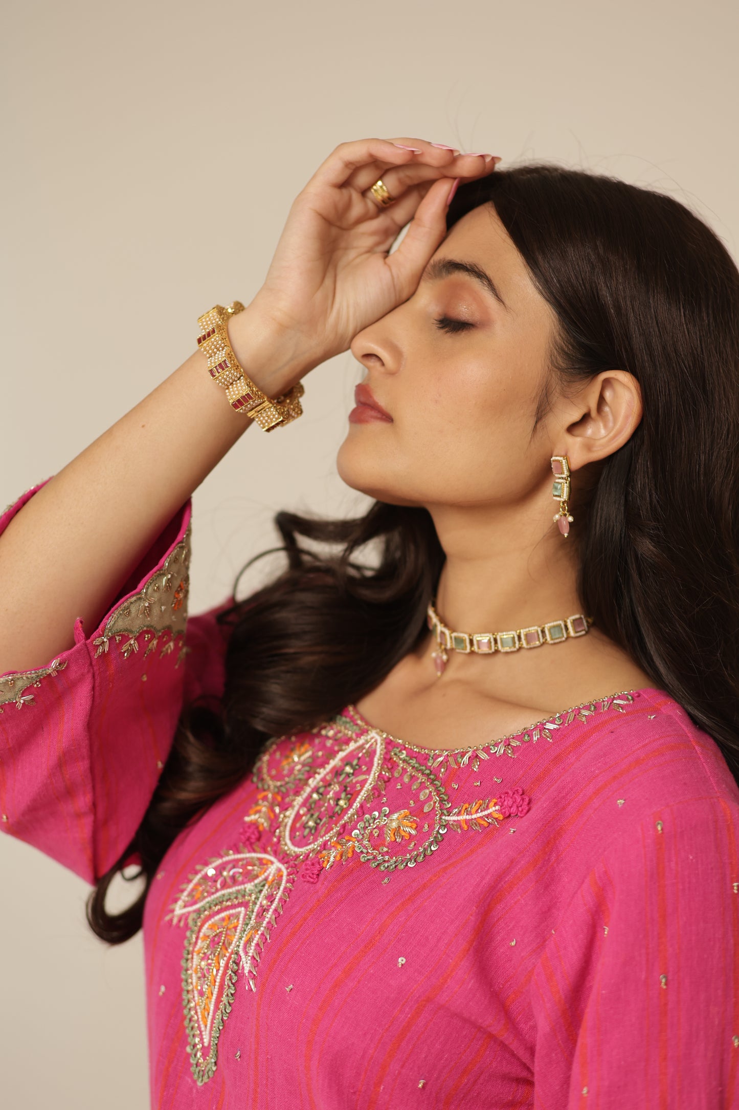 FUSCHIA KAIRI KURTASET