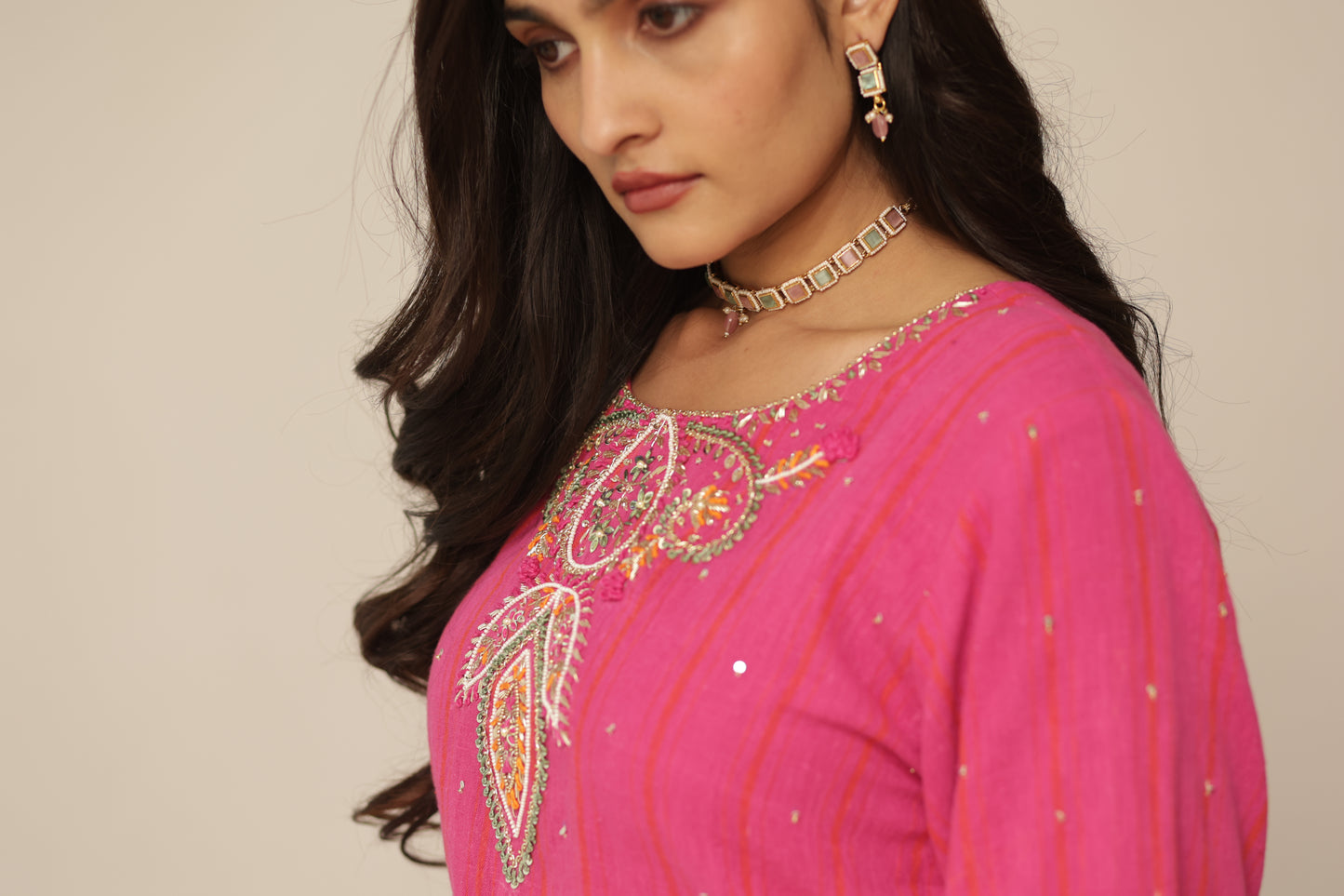 FUSCHIA KAIRI KURTASET