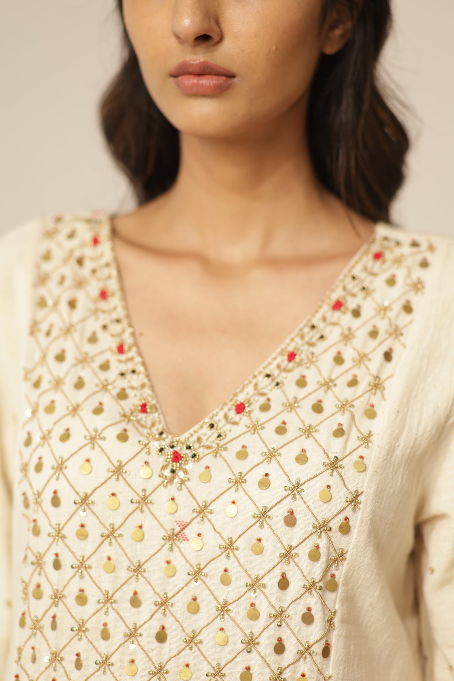 IVORY & BLACK GINI KURTASET