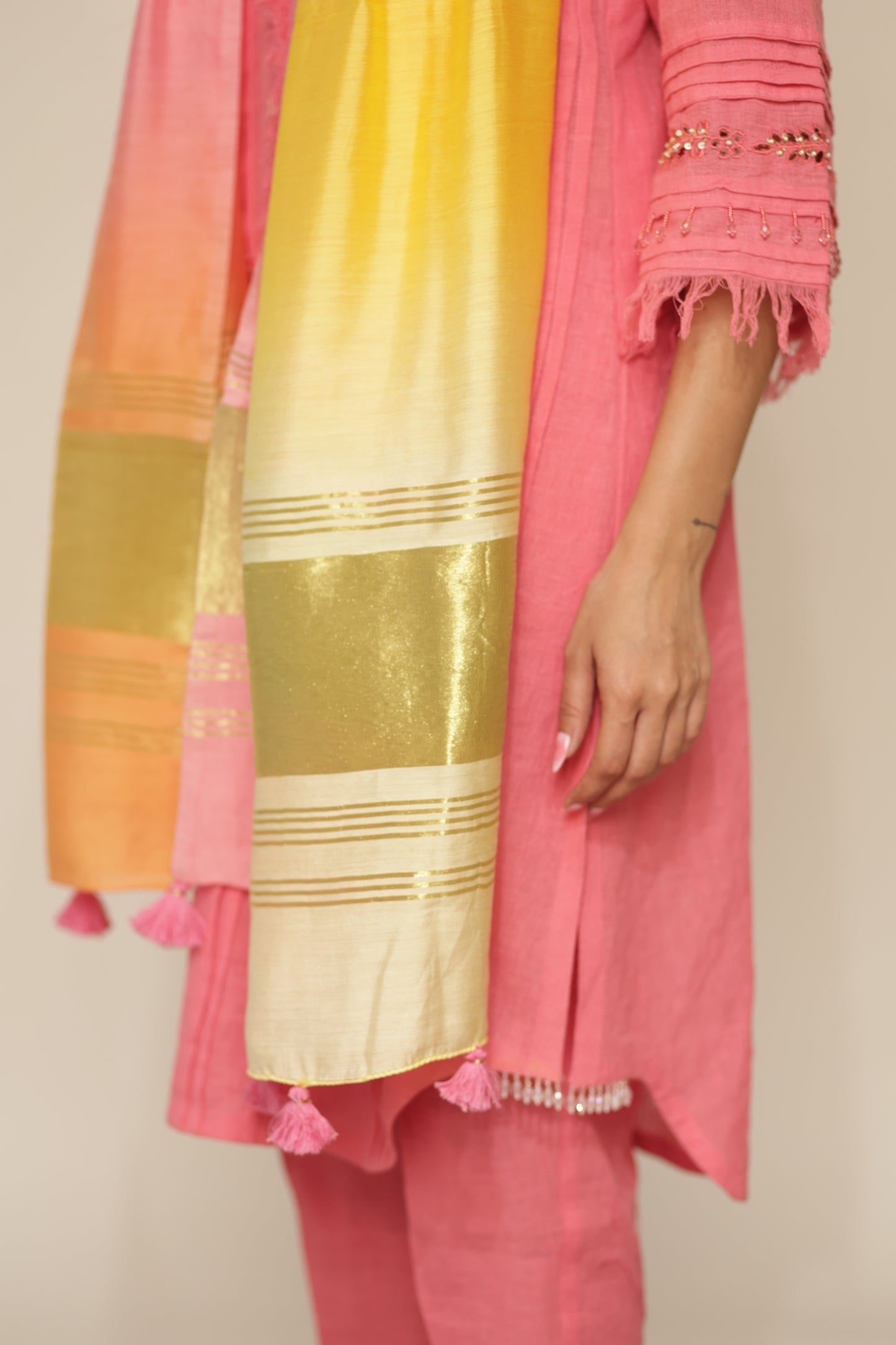 CANDY PINK CUTWORK KURTASET