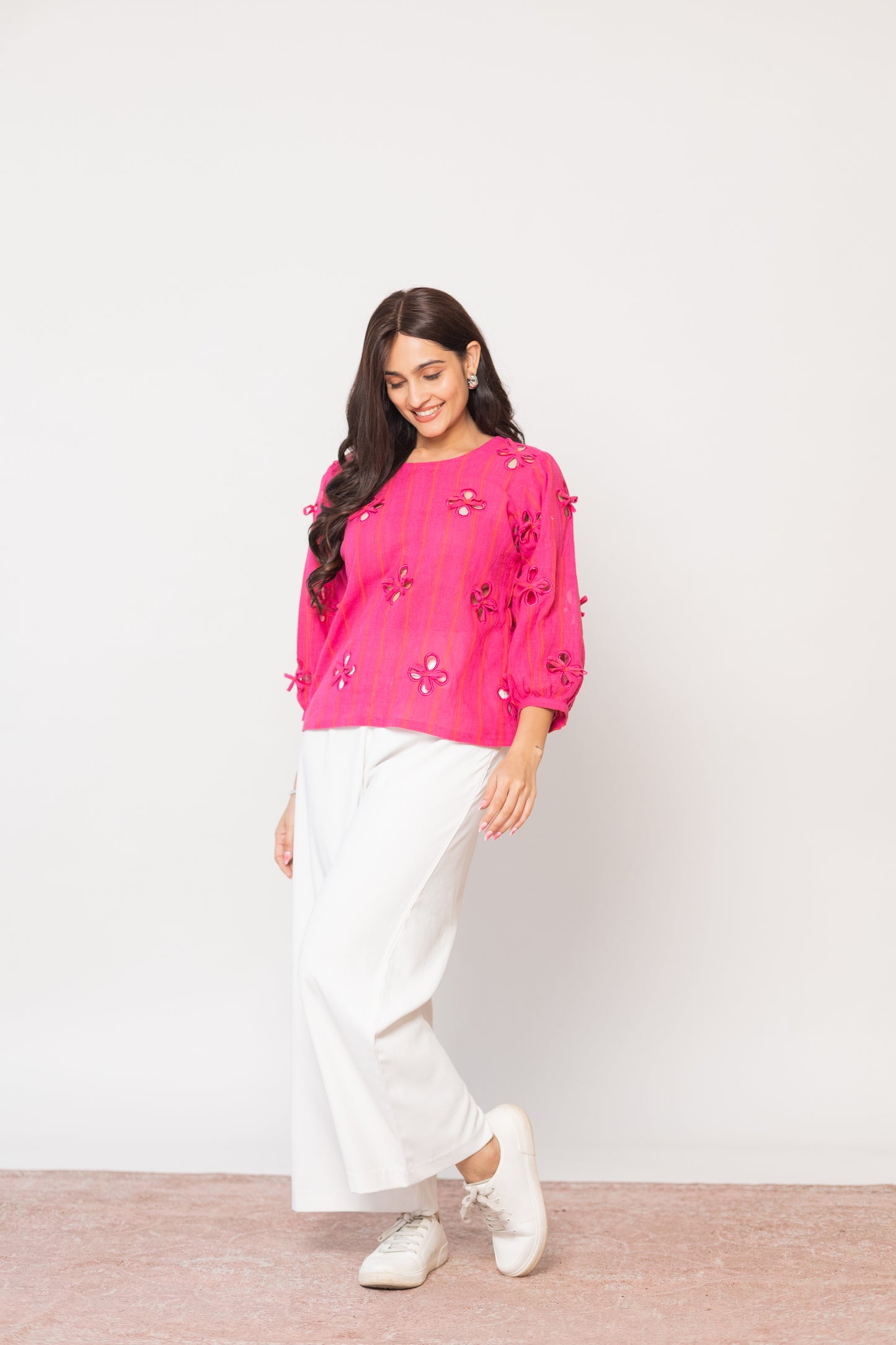 FUSCHIA PHOOL TOP