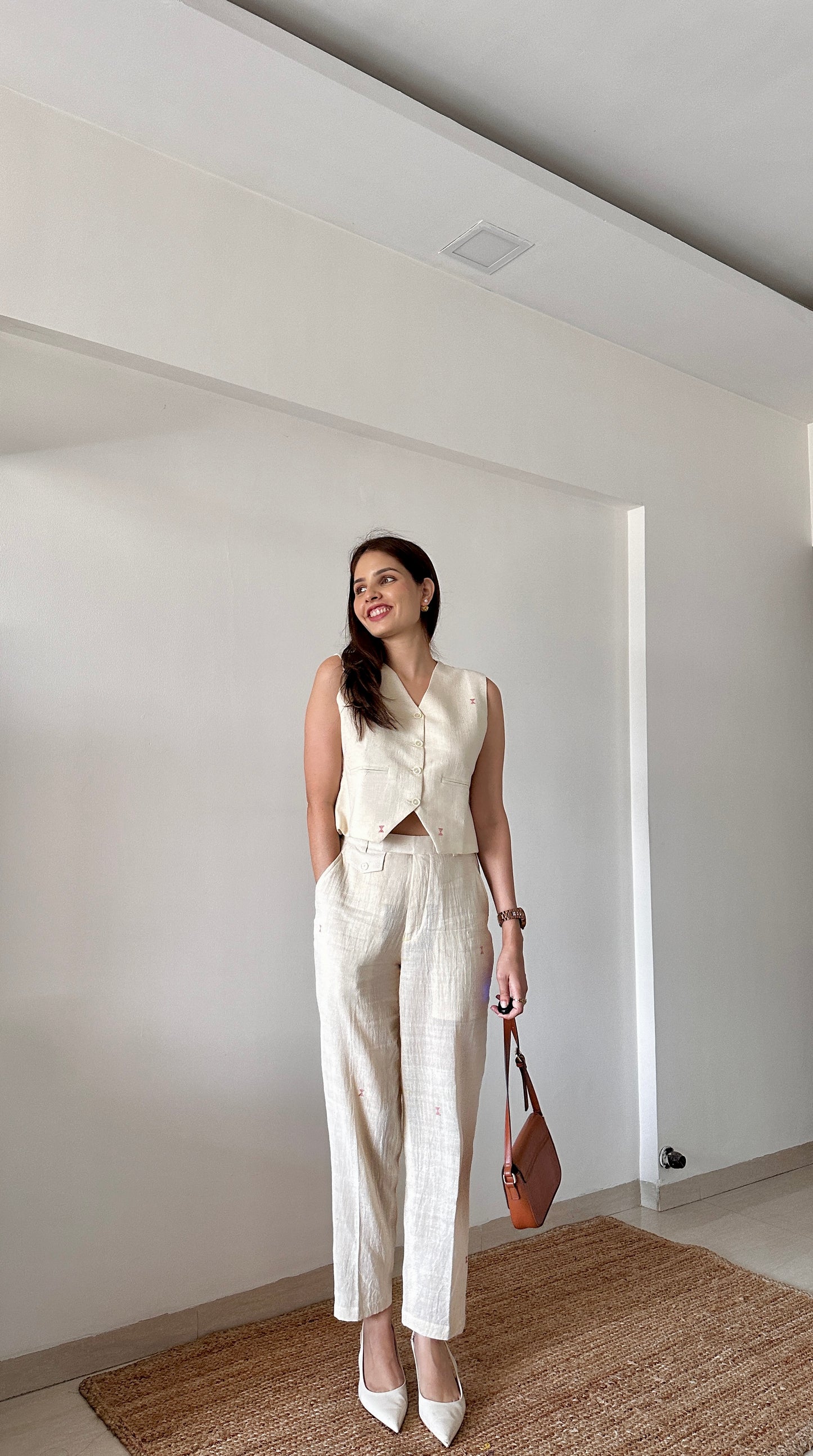 GAYATRI SISODIYA IN IVORY WAISTCOAT CO-ORD SET