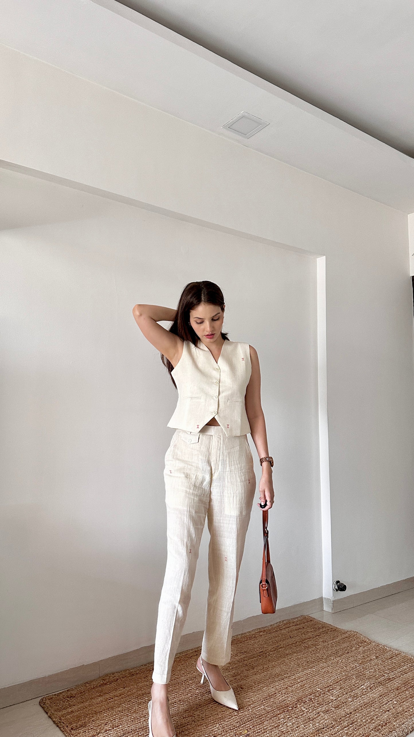 GAYATRI SISODIYA IN IVORY WAISTCOAT CO-ORD SET