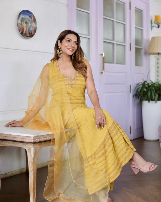 TANVI THAKKAR IN MUSTARD CHIDIYA SHARARA SET